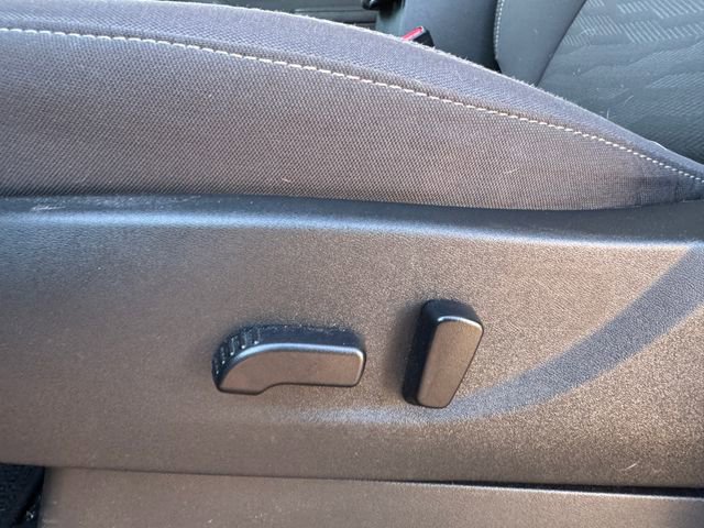 Used 2024 Nissan Frontier SV w/ SV Convenience Package image 13