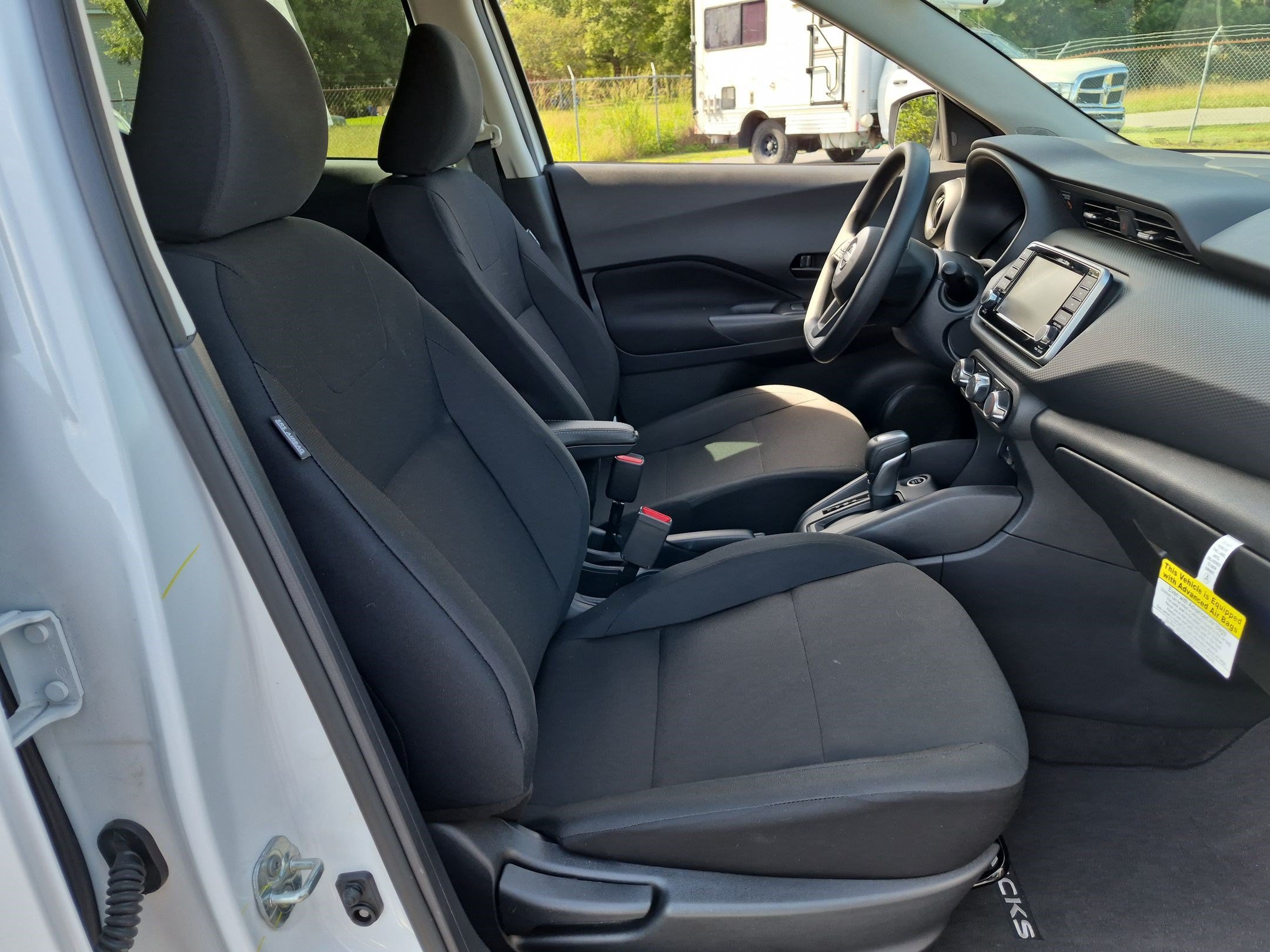 Used 2025 Nissan Kicks Play S FWD image 33