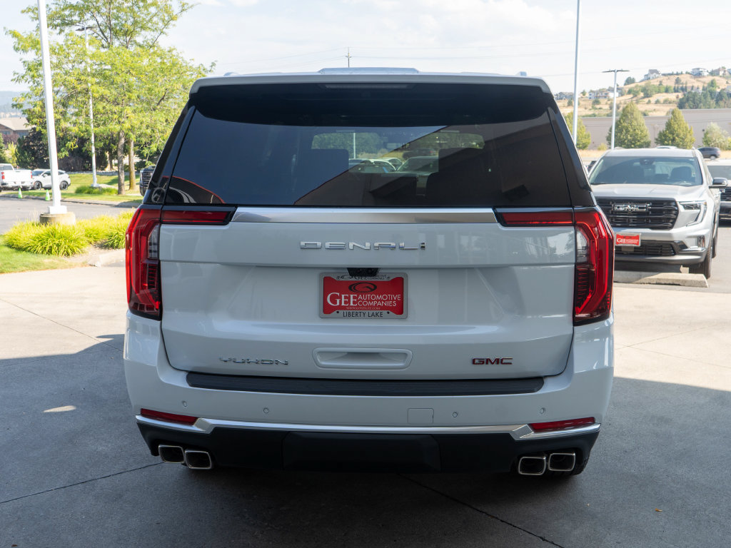 New 2026 GMC Yukon XL Denali w/ Advanced Technology Package AWD/4WD image 6