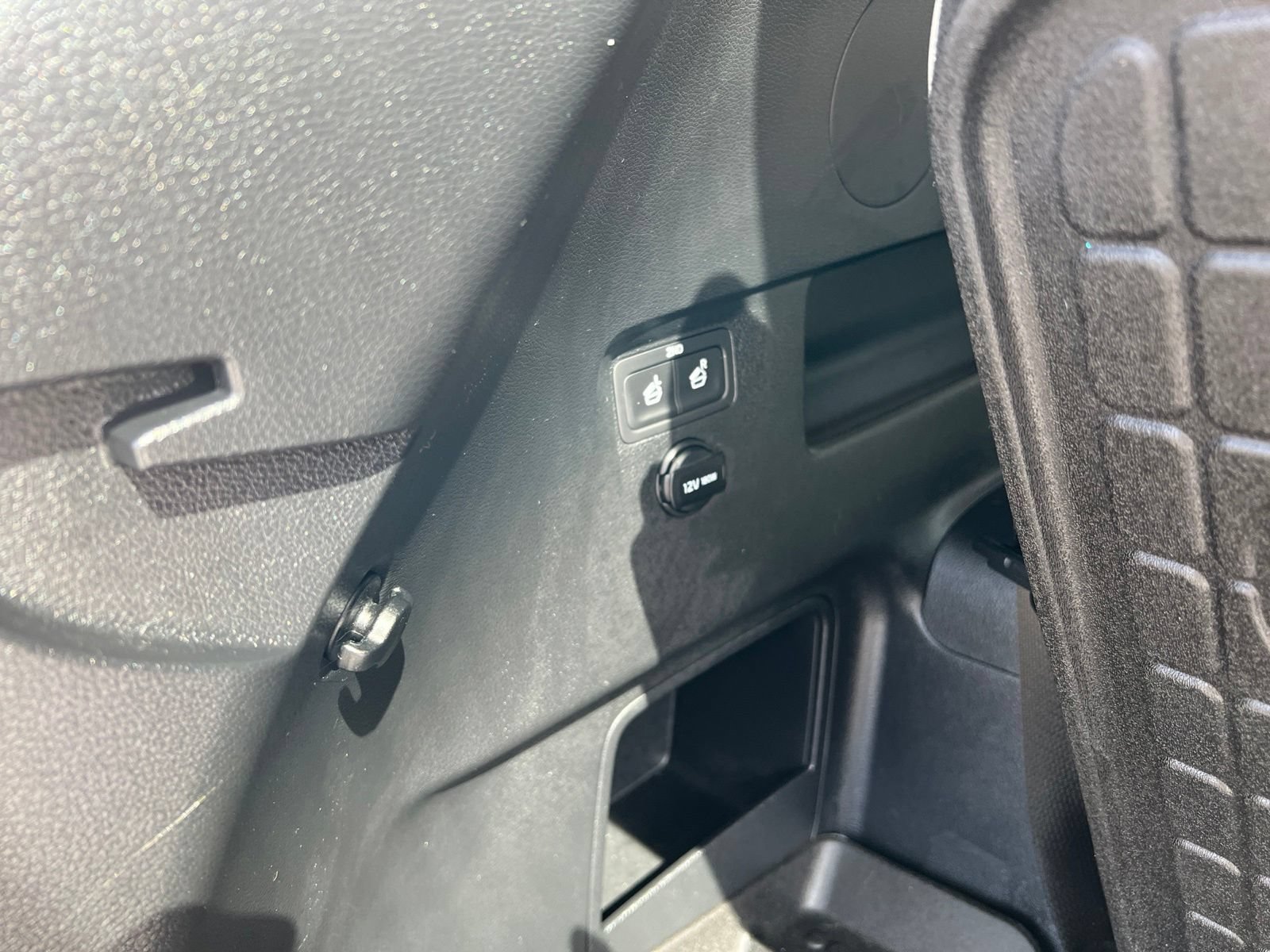 Used 2025 Kia Telluride S AWD/4WD image 14