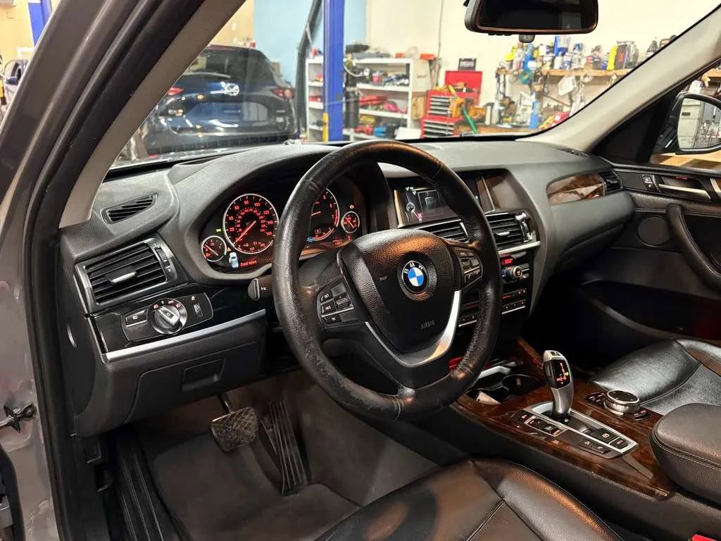 Used 2016 BMW X3 xDrive28i AWD/4WD image 18