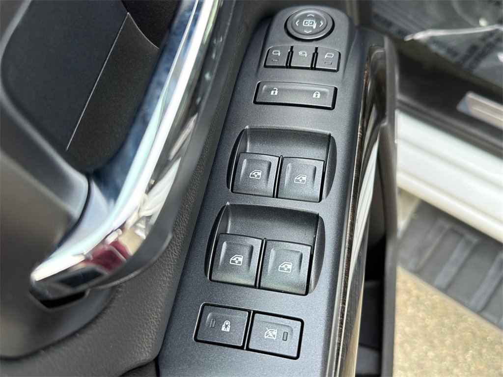 Used 2015 GMC Sierra 3500 Denali w/ Duramax Plus Package image 22