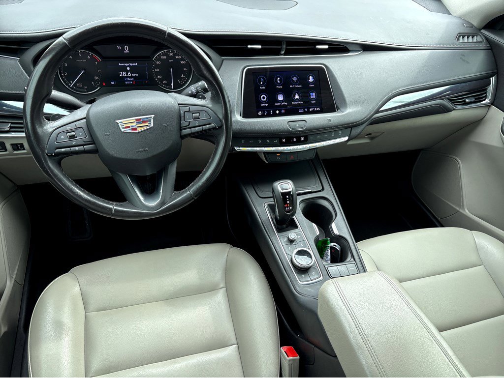 Used 2019 Cadillac XT4 Luxury FWD image 4