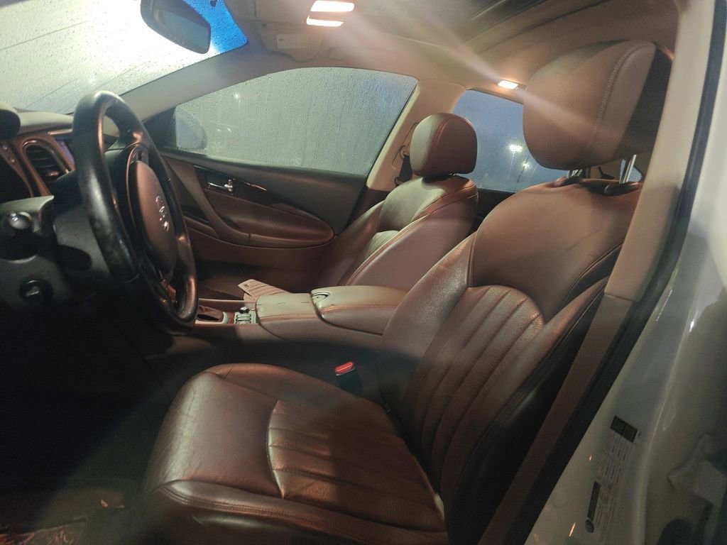 Used 2015 INFINITI QX50 Journey w/ Premium Package image 6