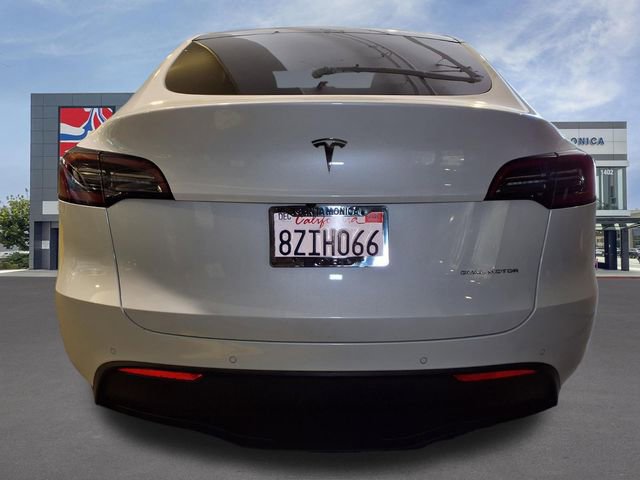 Used 2022 Tesla Model Y Long Range AWD/4WD image 22