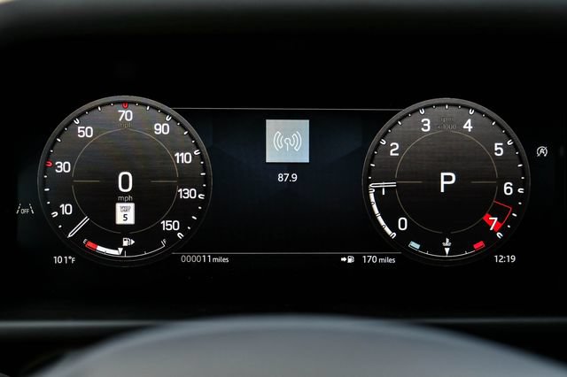 New 2026 Land Rover Defender 110 X-Dynamic SE AWD/4WD image 24
