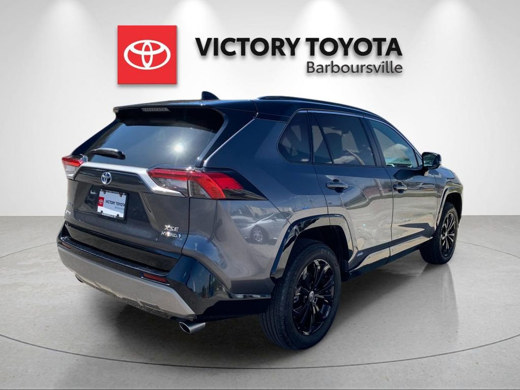 Used 2024 Toyota RAV4 XSE w/ Advanced Technology Package image 7