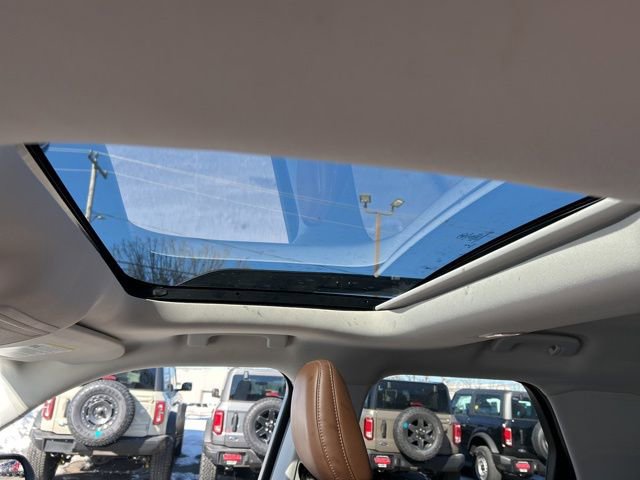 Used 2022 Ford Bronco Sport Outer Banks w/ Tech Package image 16