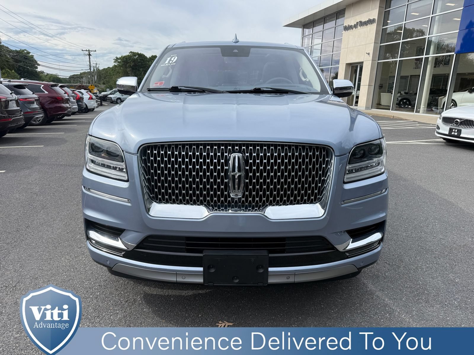 Used 2019 Lincoln Navigator L Black Label AWD/4WD image 3