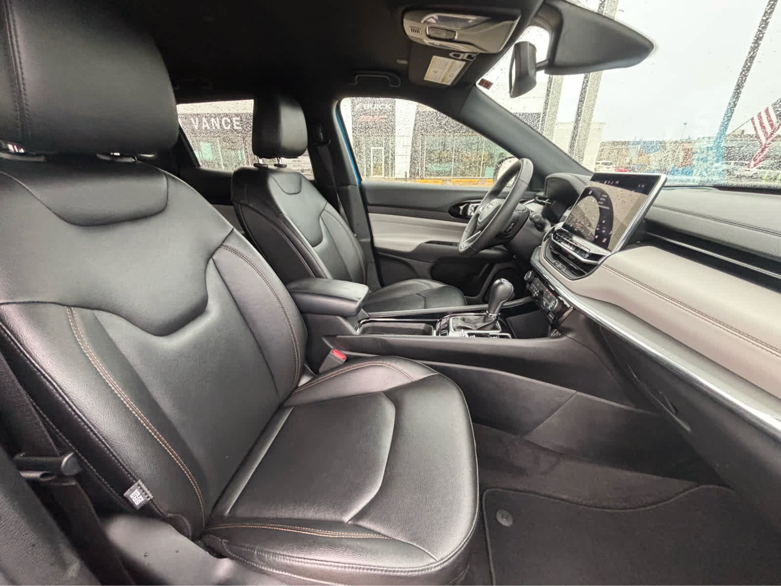 Used 2024 Jeep Compass Limited AWD/4WD image 12