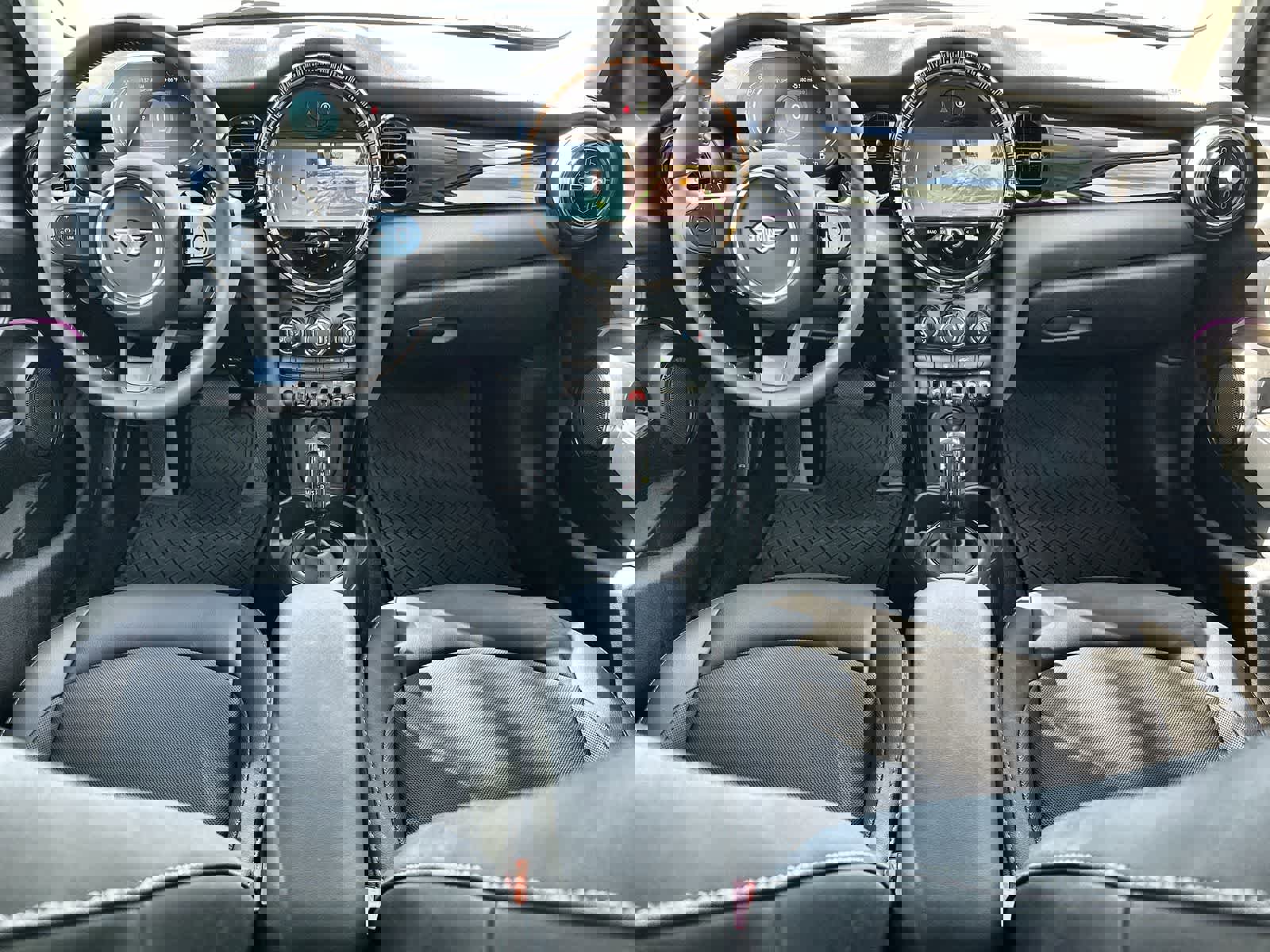 Used 2024 MINI Cooper S image 10