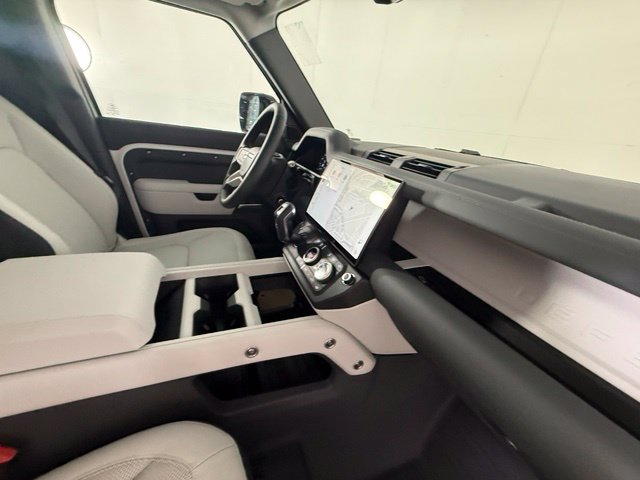 New 2026 Land Rover Defender 110 S AWD/4WD image 40