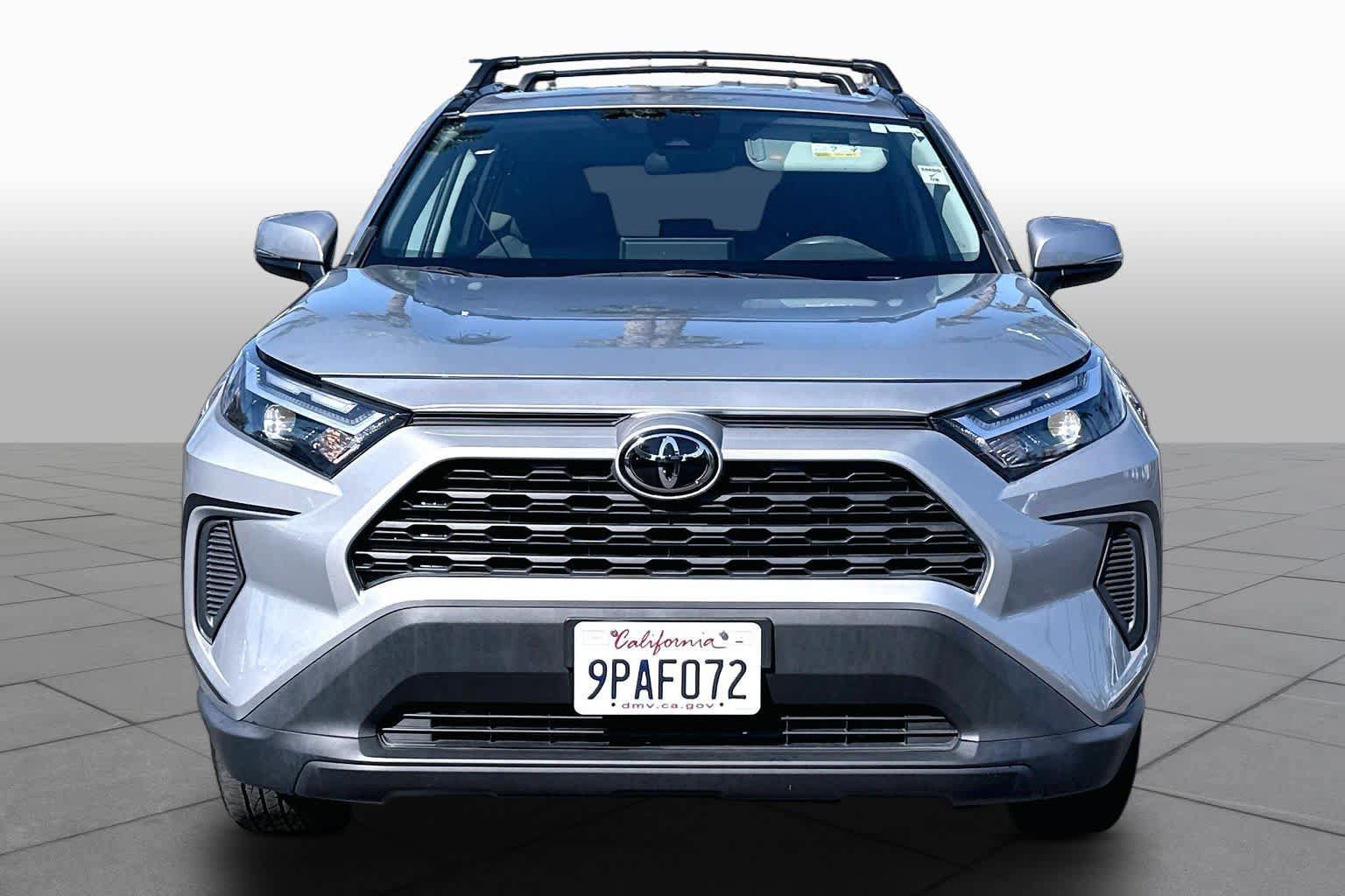 Used 2024 Toyota RAV4 XLE FWD image 3