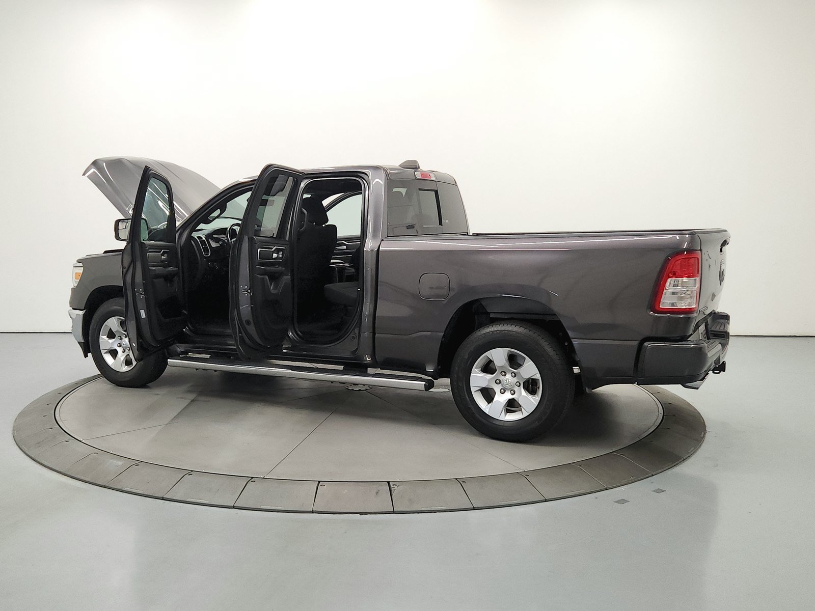 Used 2022 RAM 1500 Big Horn RWD image 14