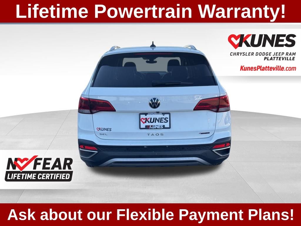 Used 2023 Volkswagen Taos SEL image 8