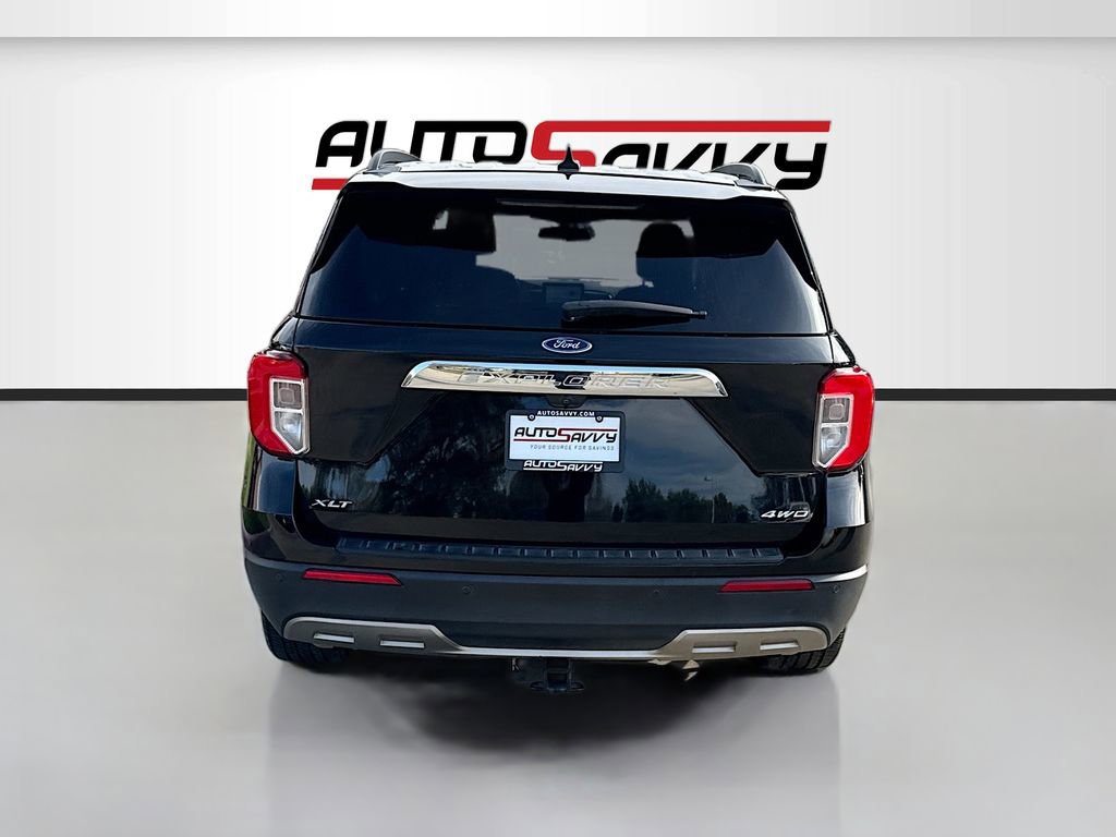 Used 2021 Ford Explorer XLT w/ Equipment Group 202A image 6