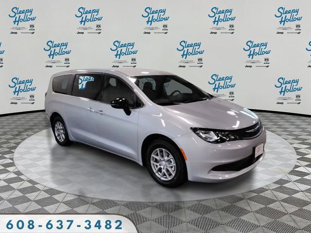 New 2026 Chrysler Voyager LX image 3