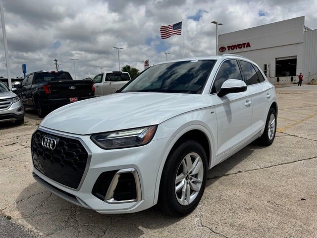 Used 2023 Audi Q5 2.0T Premium w/ Convenience Package AWD/4WD image 5