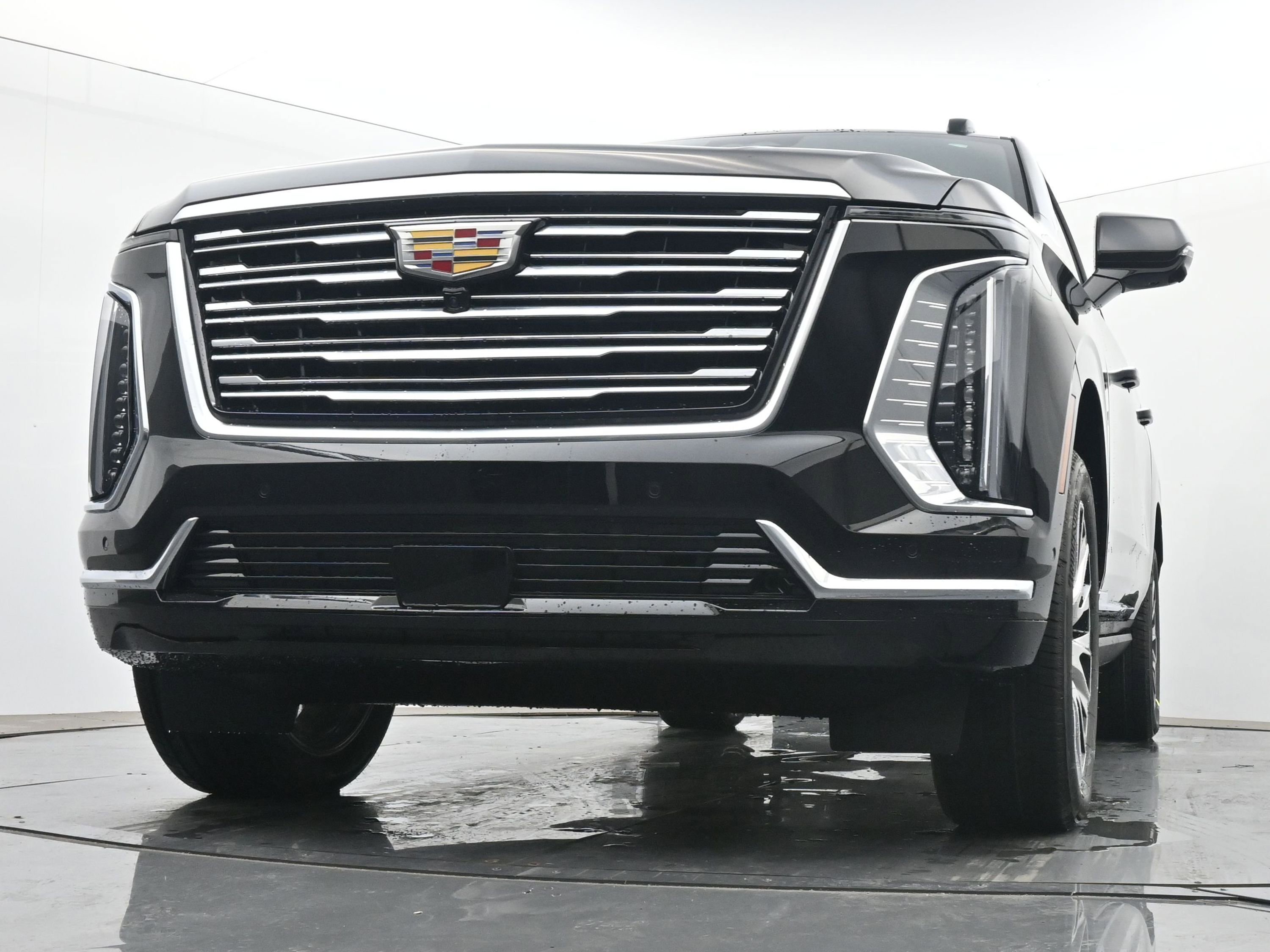 New 2026 Cadillac Escalade ESV Platinum Luxury w/ LPO, Floor Liner Package AWD/4WD image 15