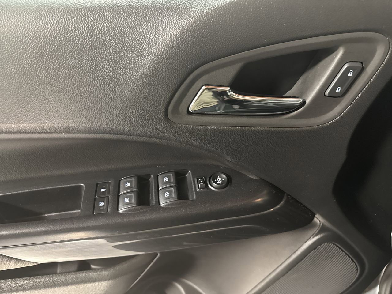 Used 2022 GMC Canyon AT4 image 20