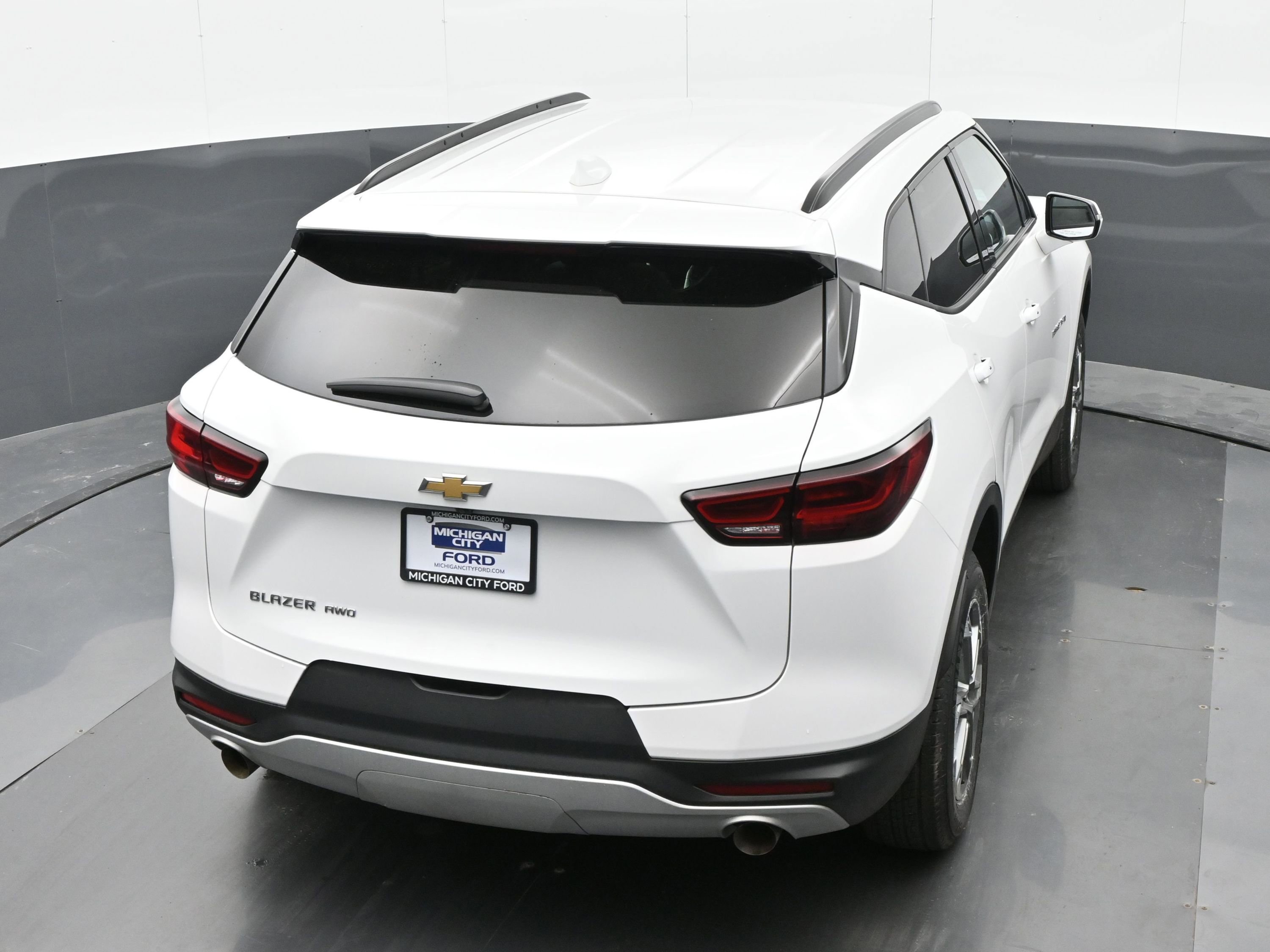 Used 2023 Chevrolet Blazer LT AWD/4WD image 29