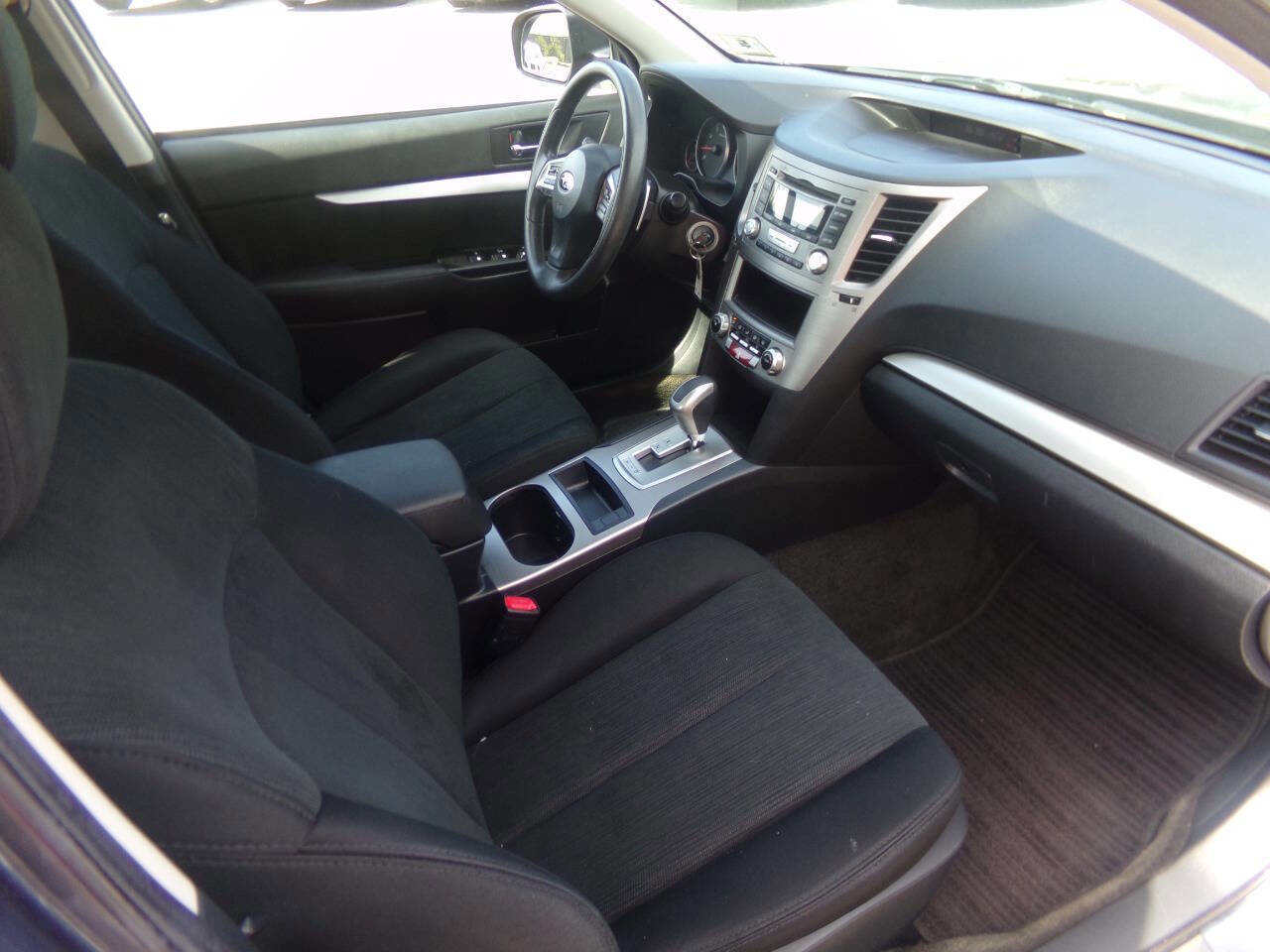 Used 2013 Subaru Legacy 2.5i AWD/4WD image 27