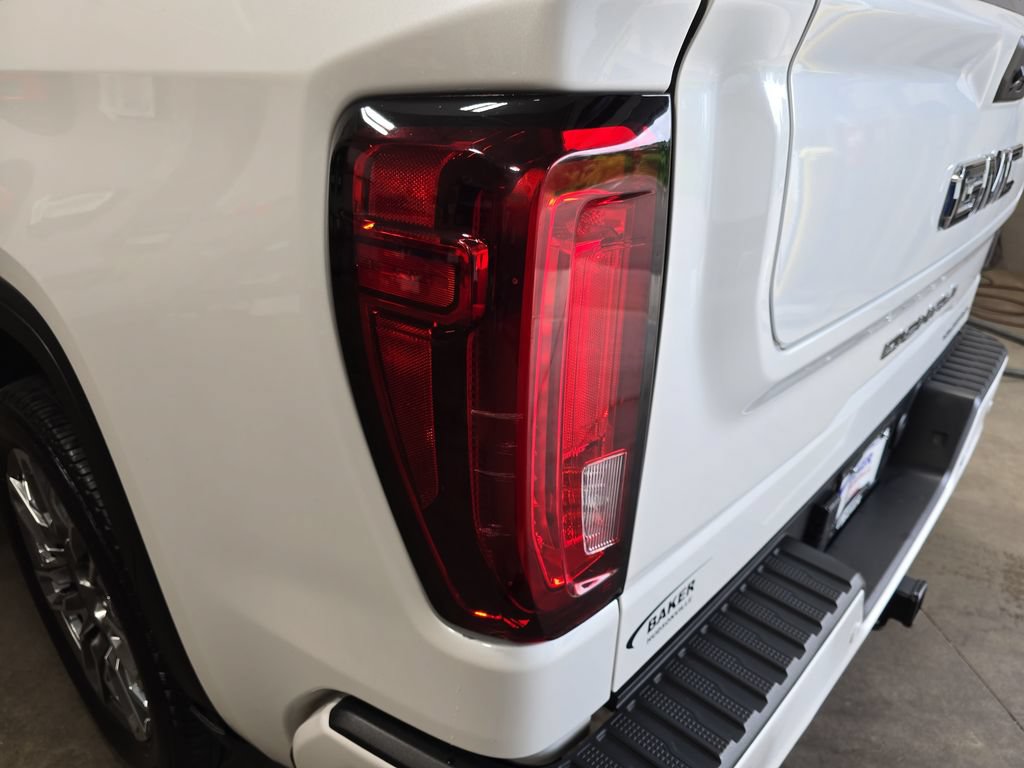 Certified 2023 GMC Sierra 1500 Denali Ultimate AWD/4WD image 38