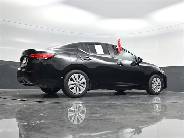 Used 2025 Nissan Sentra S image 49