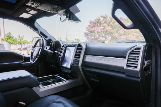 Used 2018 Ford F250 Platinum w/ Platinum Ultimate Package AWD/4WD image 35