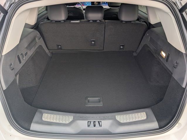 New 2026 Lincoln Nautilus Premier w/ Equipment Group 102A image 14