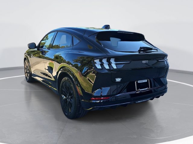 Certified 2025 Ford Mustang Mach-E GT AWD/4WD image 5