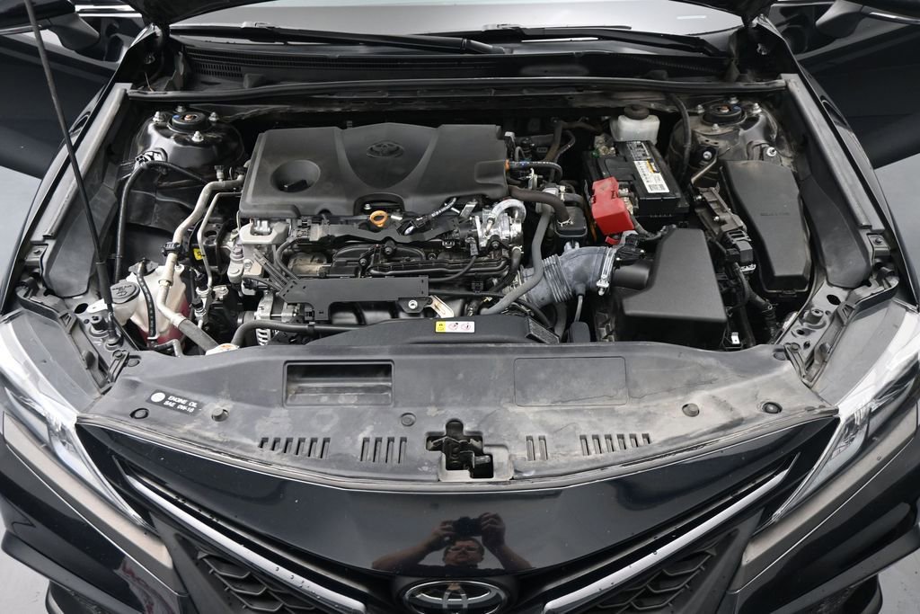 Used 2022 Toyota Camry SE FWD image 18
