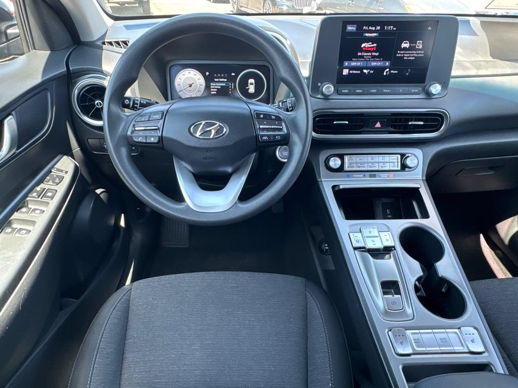 Used 2023 Hyundai Kona SE FWD image 21
