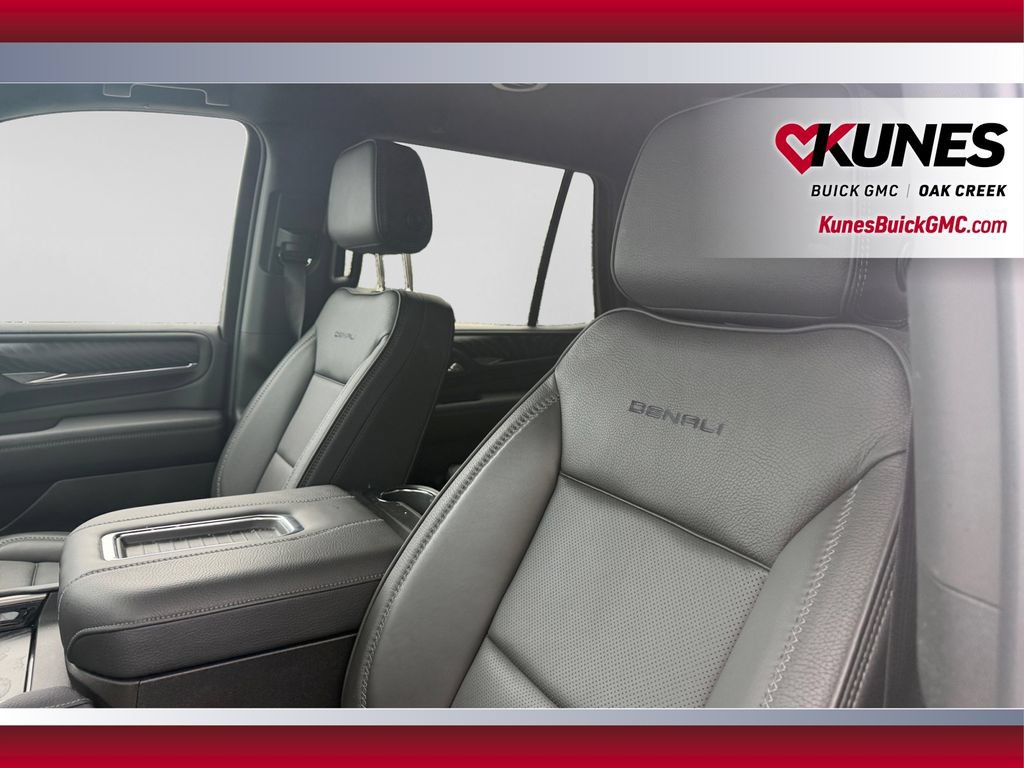 Used 2024 GMC Yukon Denali AWD/4WD image 23