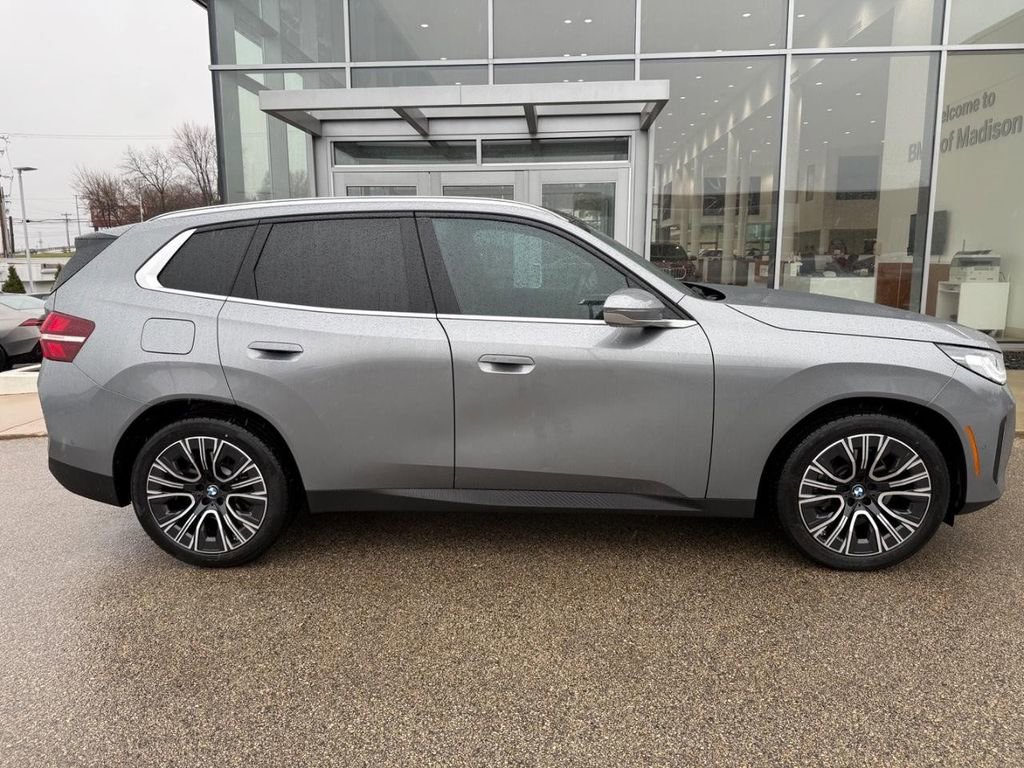 Certified 2025 BMW X3 xDrive30i w/ Convenience Package image 2
