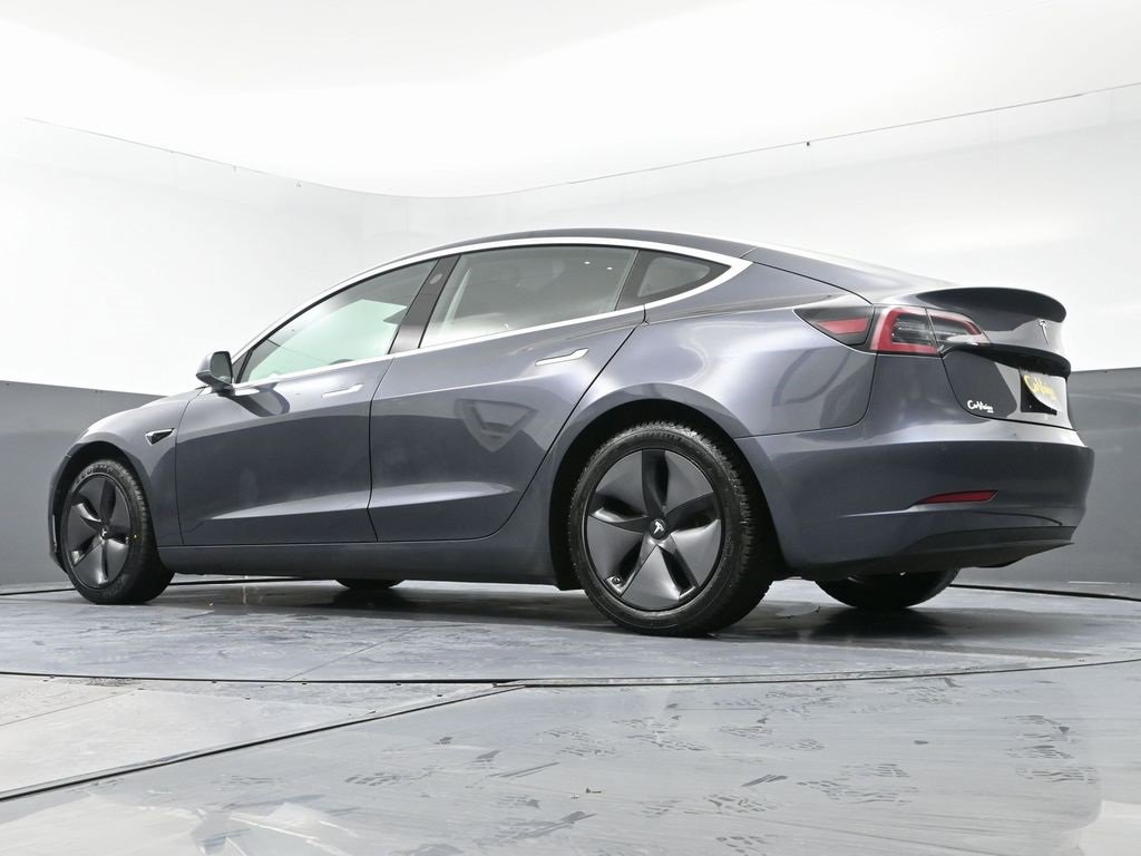 Used 2018 Tesla Model 3 Long Range image 54
