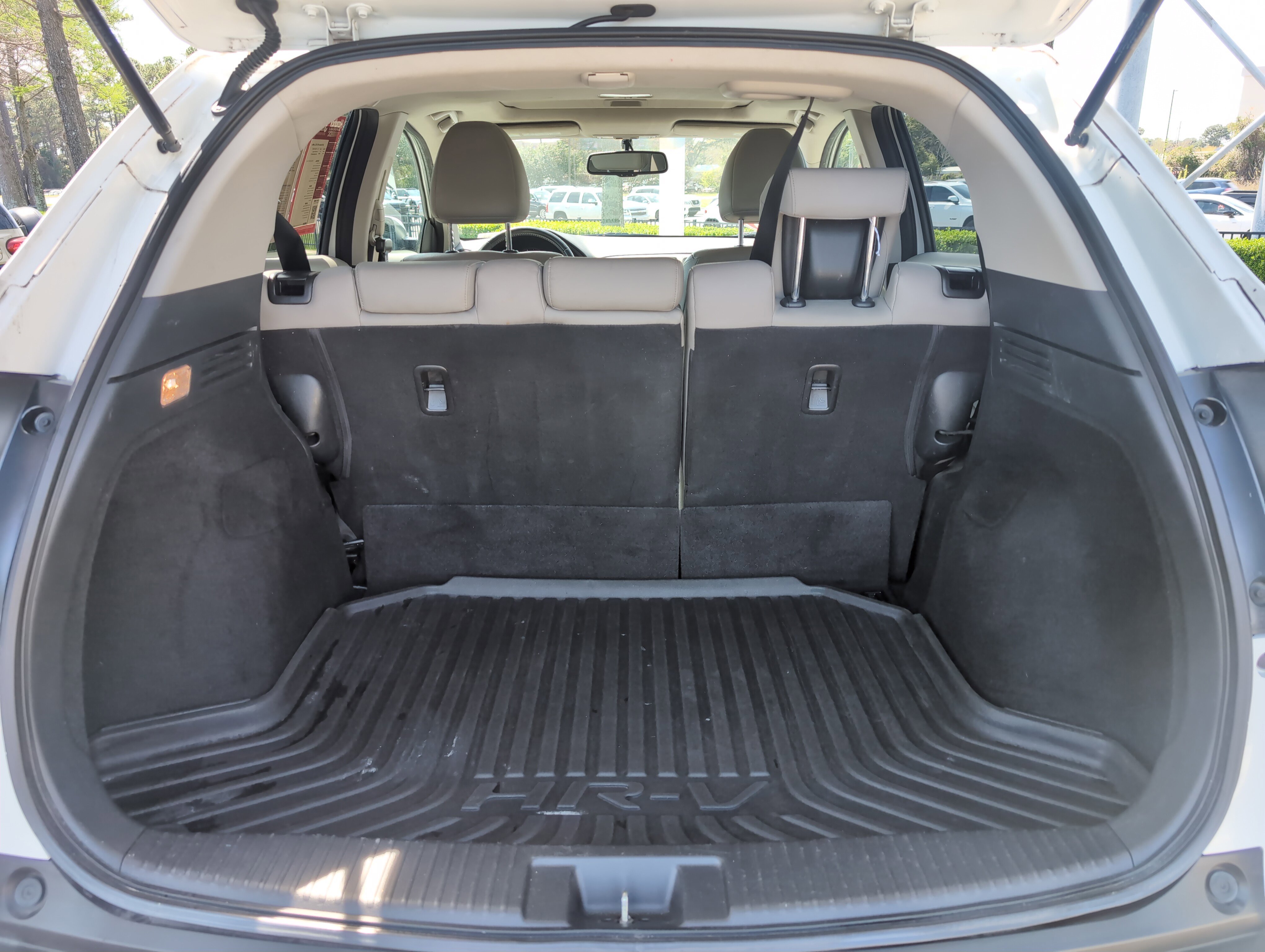 Used 2016 Honda HR-V EX-L image 29