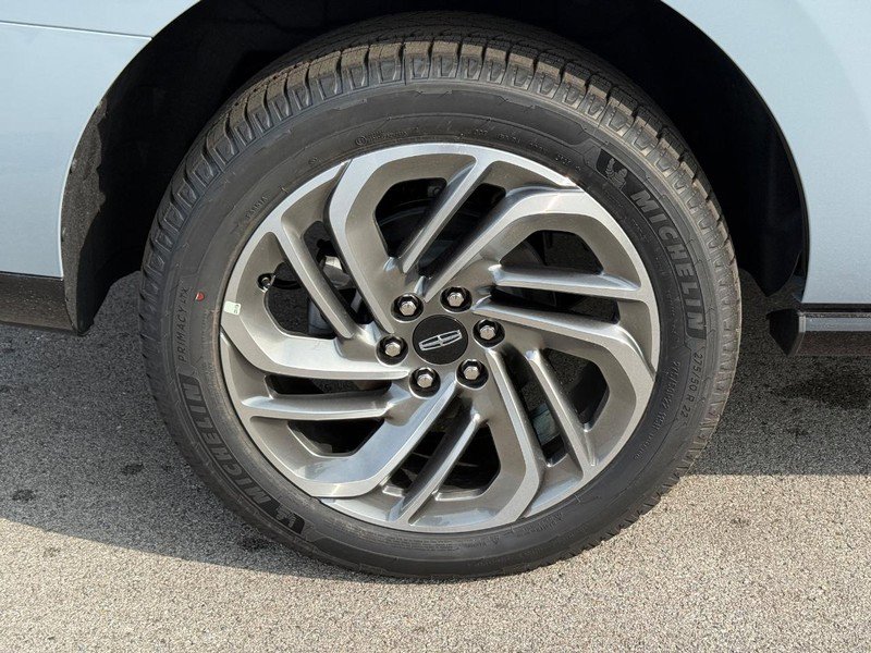 New 2025 Lincoln Navigator Reserve image 4