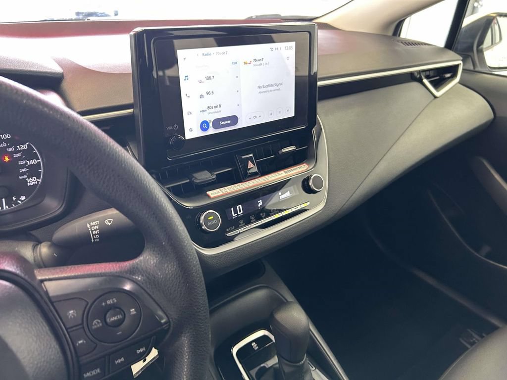 Certified 2025 Toyota Corolla LE FWD image 22