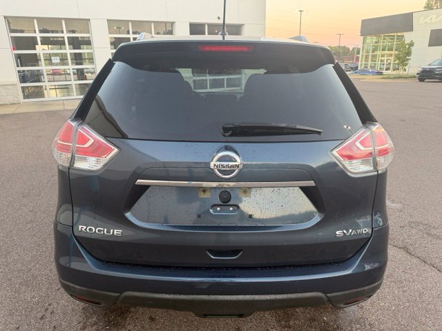 Used 2016 Nissan Rogue SV AWD/4WD image 9