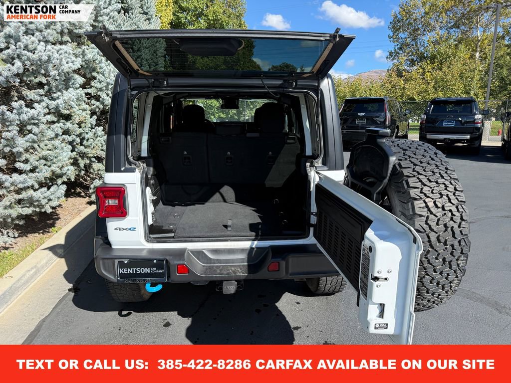 Used 2024 Jeep Wrangler Unlimited Rubicon 4xe image 26