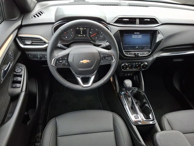 Used 2023 Chevrolet TrailBlazer ACTIV w/ Convenience Package AWD/4WD image 21