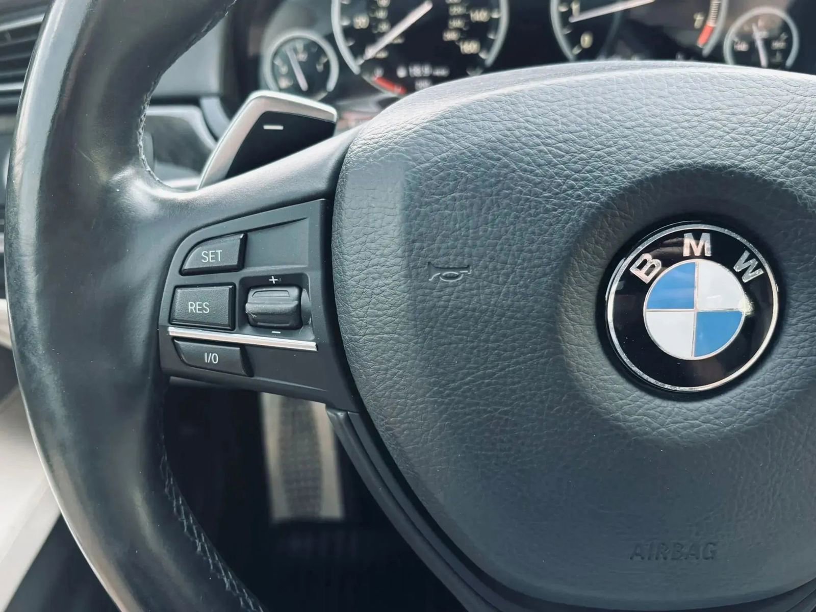 Used 2013 BMW 750Li image 27