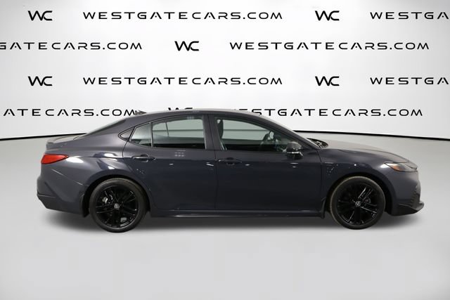Used 2025 Toyota Camry SE w/ Convenience Package FWD image 48