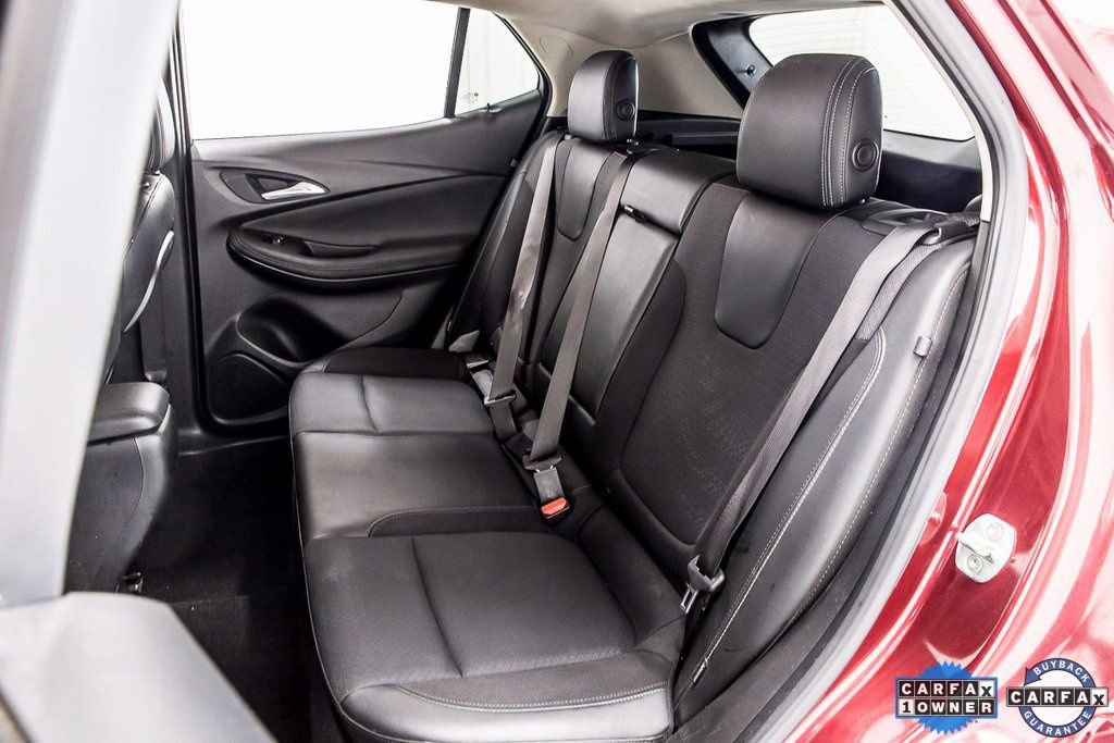 Used 2022 Buick Encore GX Select w/ Sport Touring Package AWD/4WD image 30