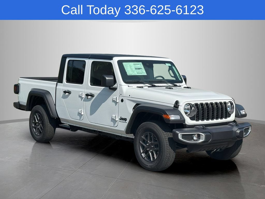New 2025 Jeep Gladiator Sport AWD/4WD image 6