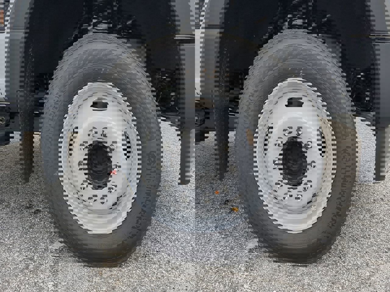 New 2025 Ford F550 2WD Regular Cab Super Duty w/ XL Chrome Package image 9