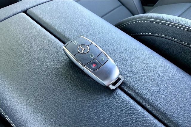 Certified 2026 Mercedes-Benz GLE 350 4MATIC image 38