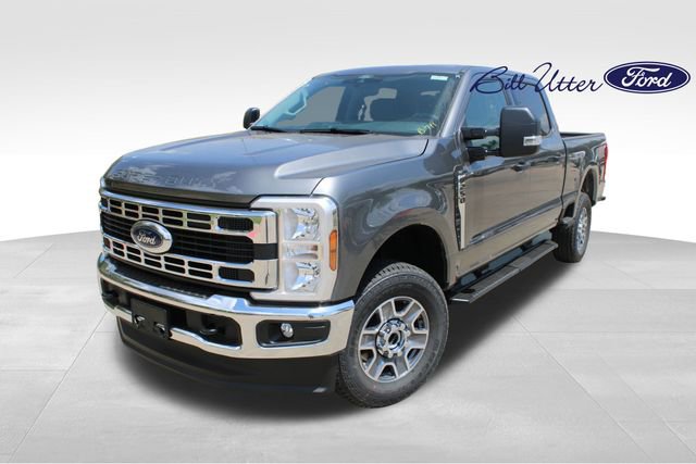 New 2025 Ford F250 XLT