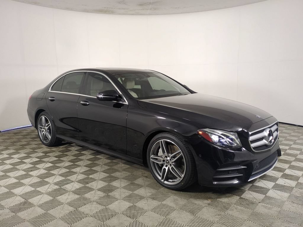 Used 2018 Mercedes-Benz E 300 image 2